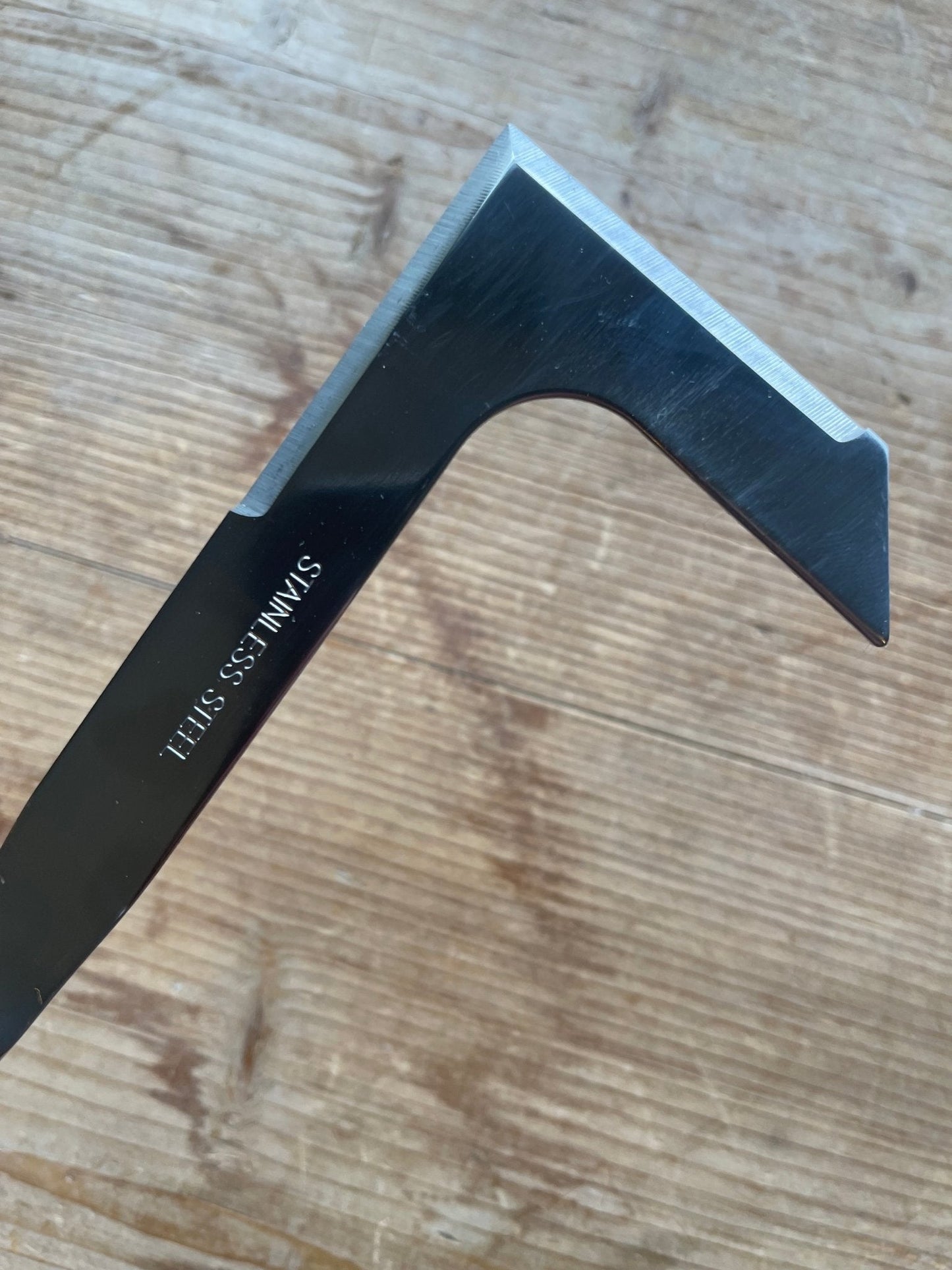 Crack & Crevice Weeding Tool - The Weeder for Cracks (L Weeder)